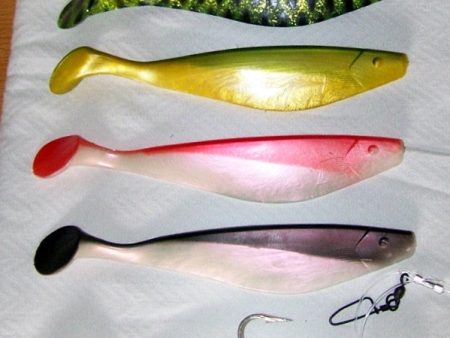 9  Shad Stinger Baits Cheap