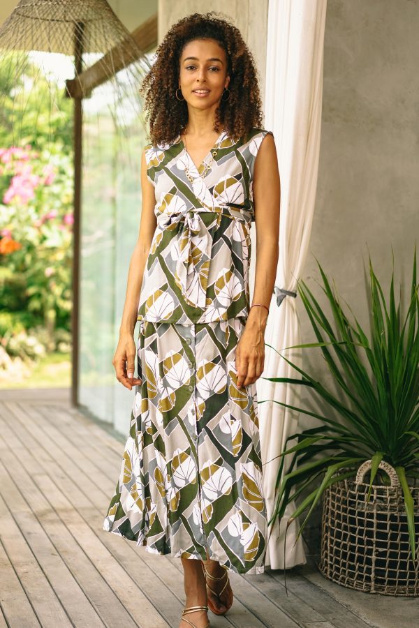 Garden Party Hand Made Leaf-Themed Rayon Midi Skirt Hot on Sale