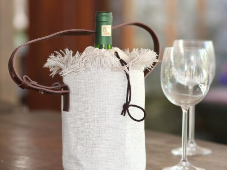 Vineyard Picnic Elegant Cotton and Leather Wine Tote Bag For Sale